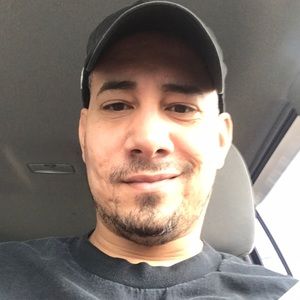 Meet your Posher, Luis